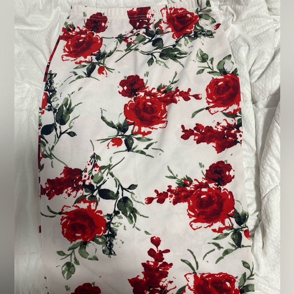 SHEIN Rose Patter skirt
